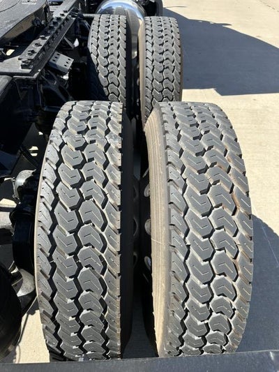 2021 Peterbilt 579 Base