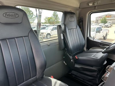 2023 Peterbilt 567 Base