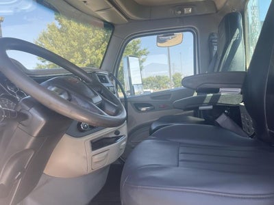 2022 Peterbilt 567 Base