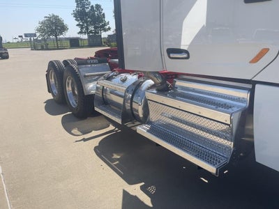 2022 Peterbilt 567 Base