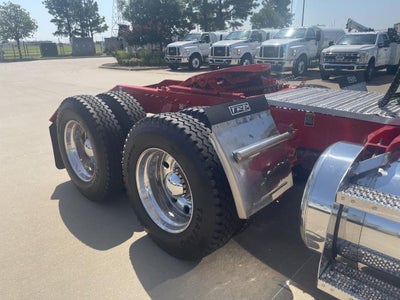 2022 Peterbilt 567 Base