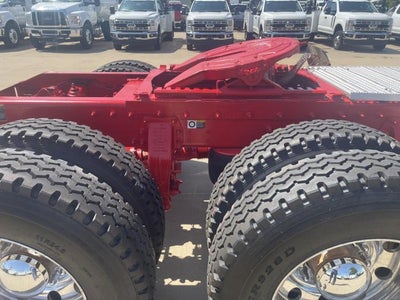 2022 Peterbilt 567 Base