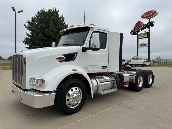 2023 Peterbilt 567 Base