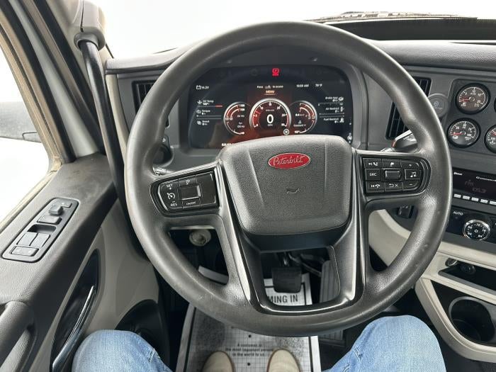 2023 Peterbilt 567 Base
