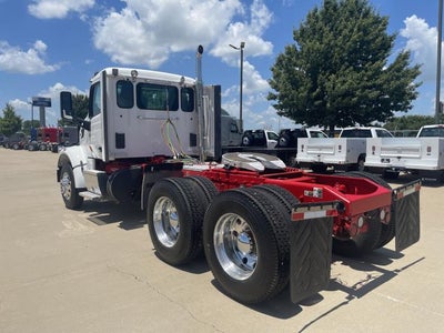 2022 Peterbilt 567 Base