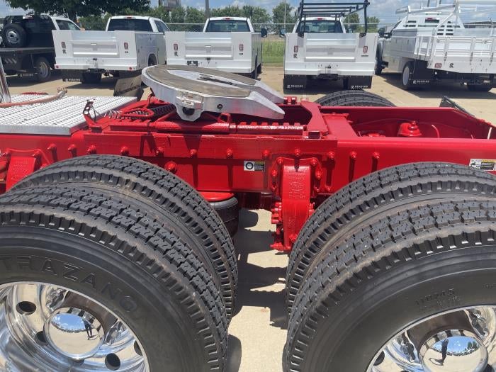 2022 Peterbilt 567 Base