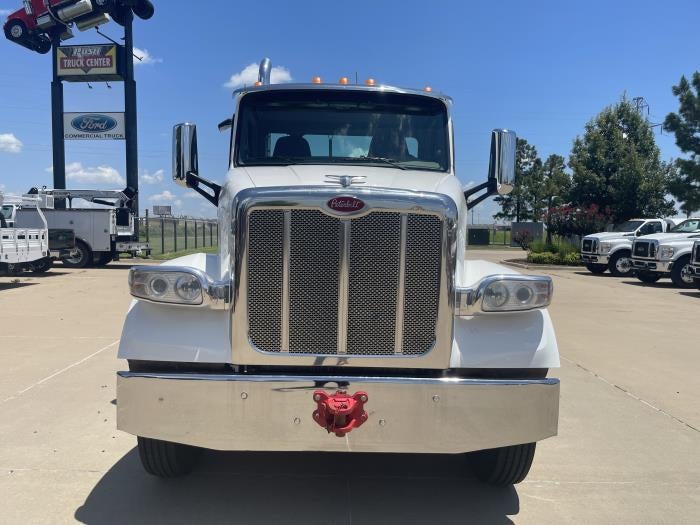 2022 Peterbilt 567 Base