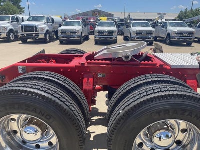 2022 Peterbilt 567 Base