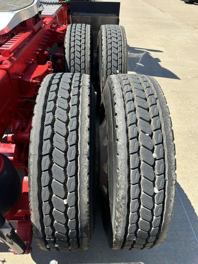 2023 Peterbilt 567 Base