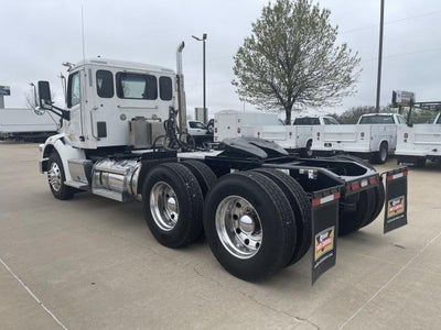 2020 Peterbilt 567 Base