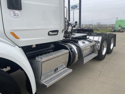 2020 Peterbilt 567 Base