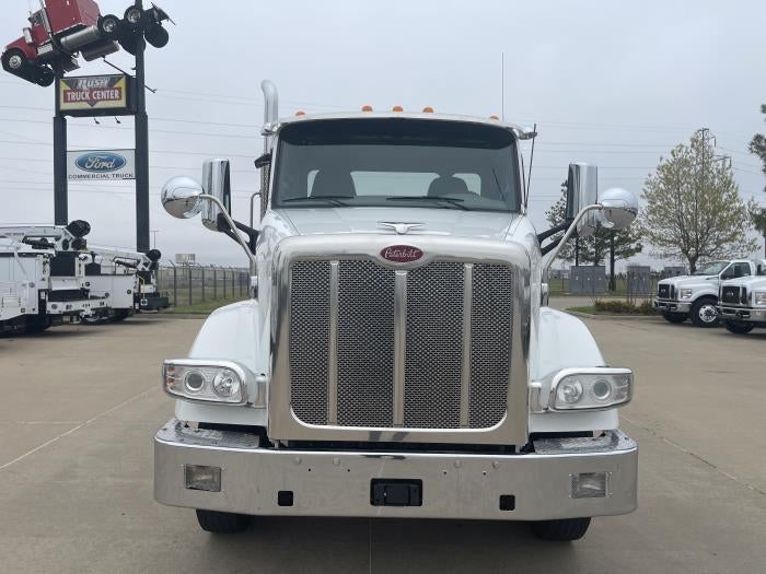 2020 Peterbilt 567 Base