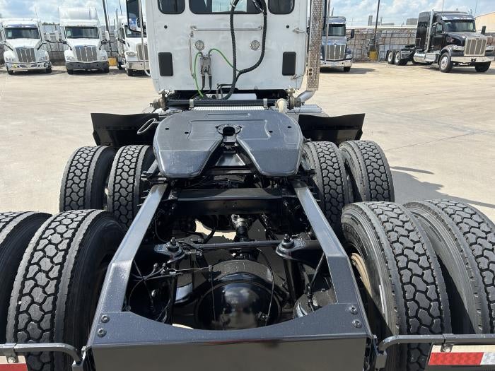 2020 Peterbilt 567 Base