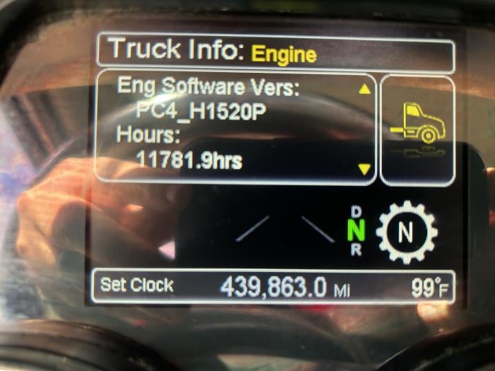 2020 Peterbilt 567 Base