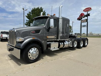 2021 Peterbilt 567 Base