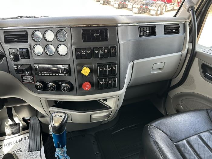 2021 Peterbilt 567 Base