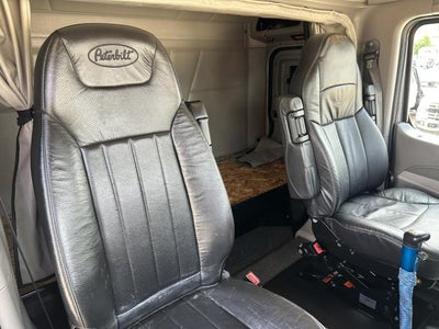 2021 Peterbilt 567 Base