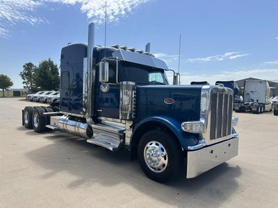 2025 Peterbilt 589 Base