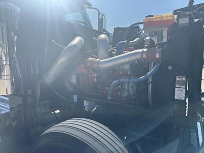 2026 Peterbilt 589 Base