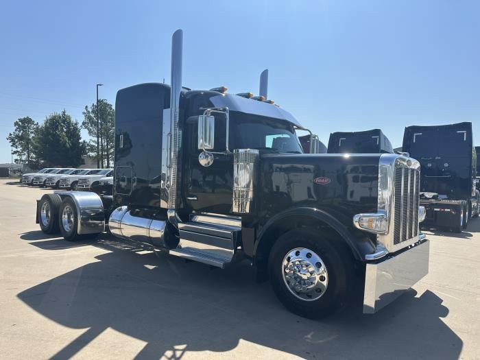 2026 Peterbilt 589 Base