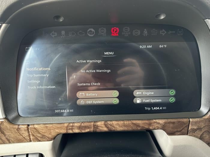 2025 Peterbilt 589 Base