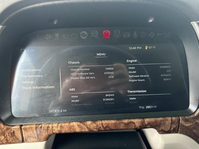 2025 Peterbilt 589 Base