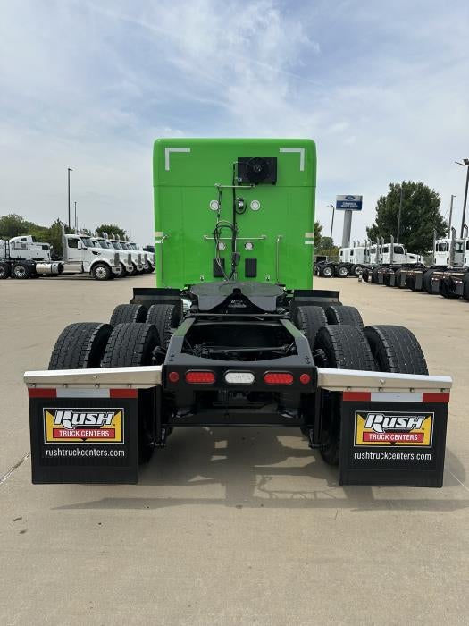 2025 Peterbilt 589 Base