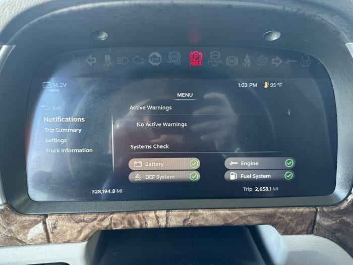 2025 Peterbilt 589 Base