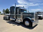 2025 Peterbilt 589 Base
