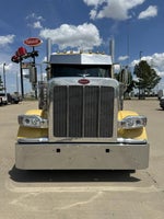 2025 Peterbilt 589 Base