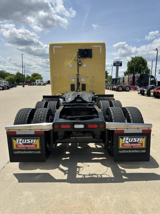2025 Peterbilt 589 Base