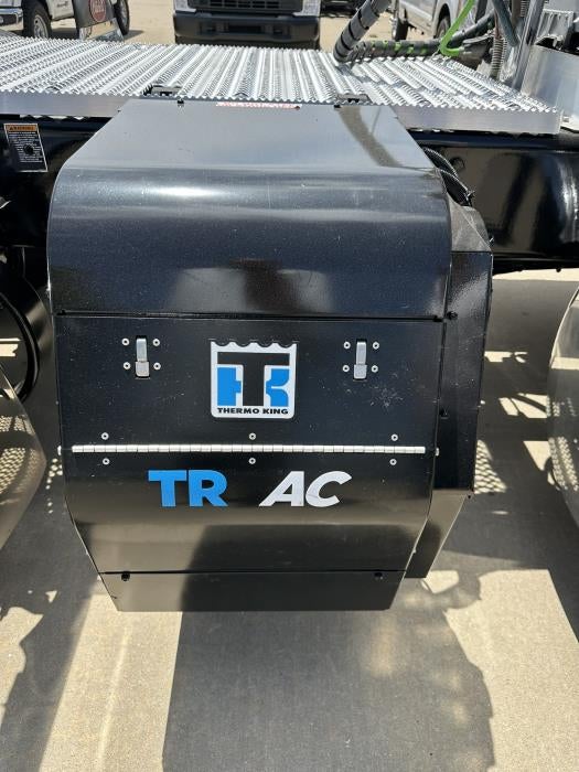 2025 Peterbilt 589 Base