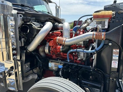 2025 Peterbilt 589 Base