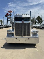 2025 Peterbilt 589 Base