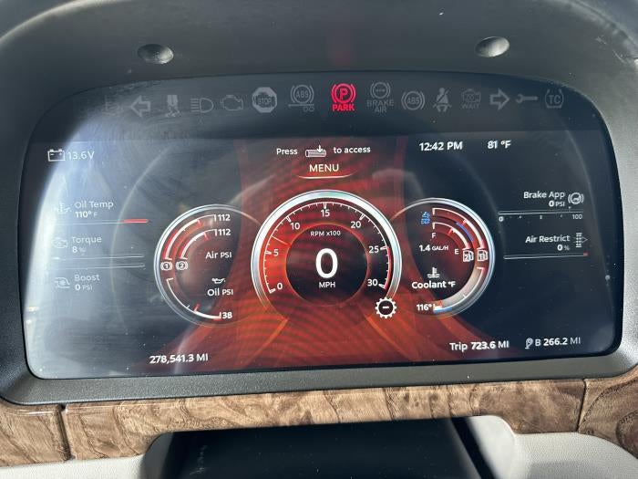 2025 Peterbilt 589 Base