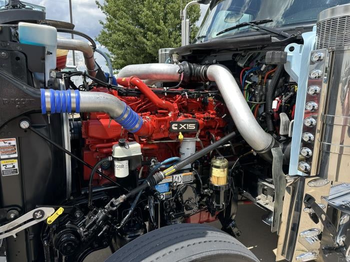 2025 Peterbilt 589 Base