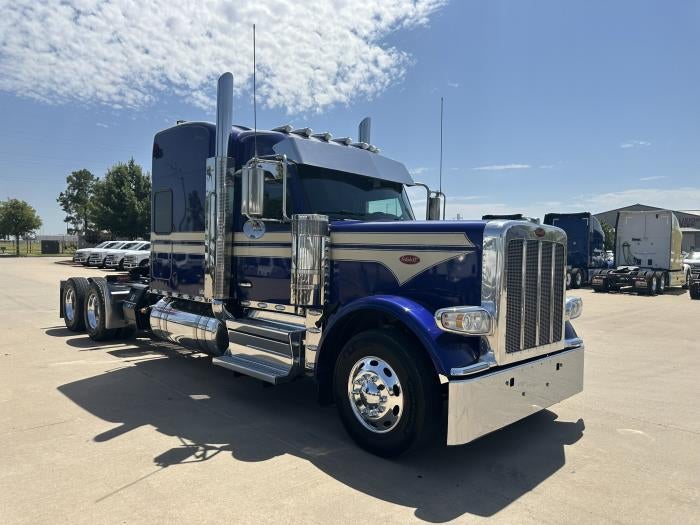 2025 Peterbilt 589 Base