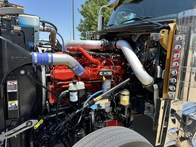 2025 Peterbilt 589 Base