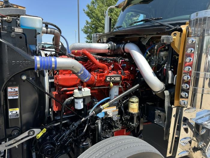 2025 Peterbilt 589 Base