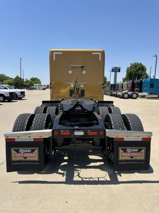 2025 Peterbilt 589 Base