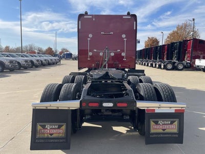 2022 Peterbilt 389 Base