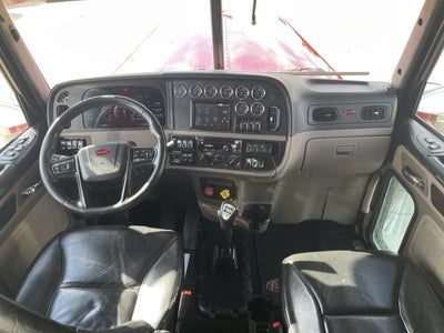 2022 Peterbilt 389 Base