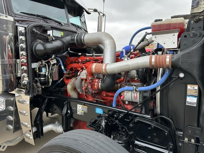 2022 Peterbilt 389 Base