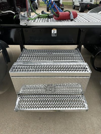 2022 Peterbilt 389 Base