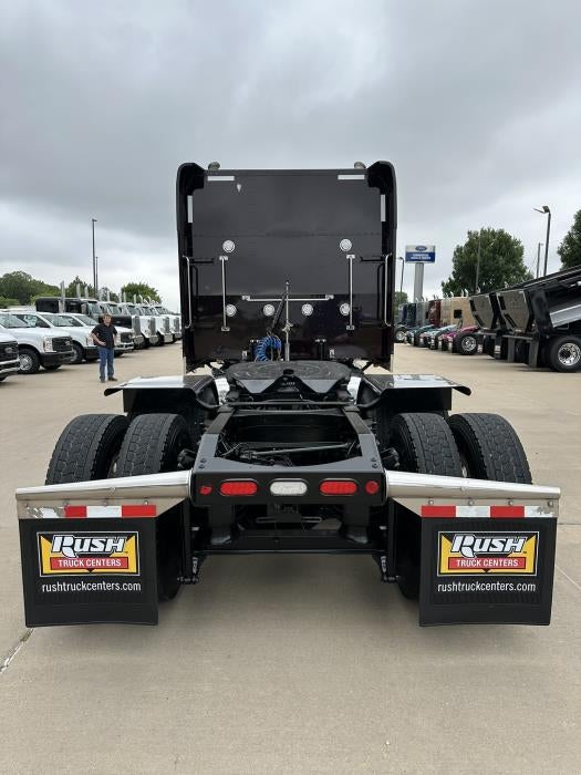 2022 Peterbilt 389 Base