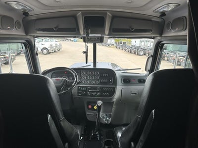 2022 Peterbilt 389 Base