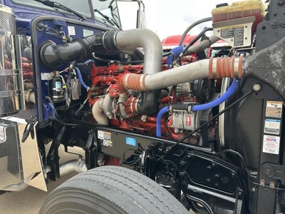 2022 Peterbilt 389 Base