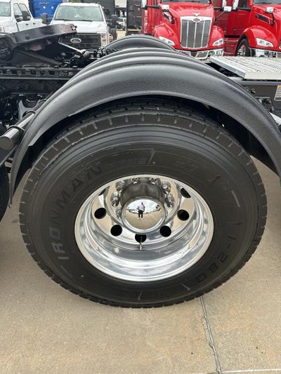 2022 Peterbilt 389 Base