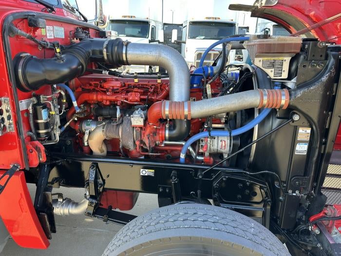 2022 Peterbilt 389 Base