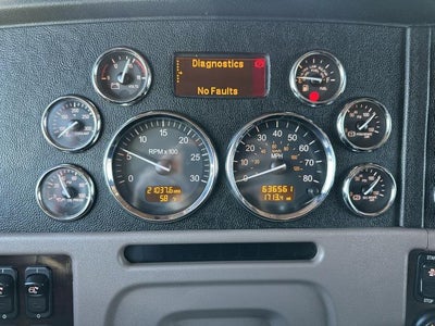 2022 Peterbilt 389 Base